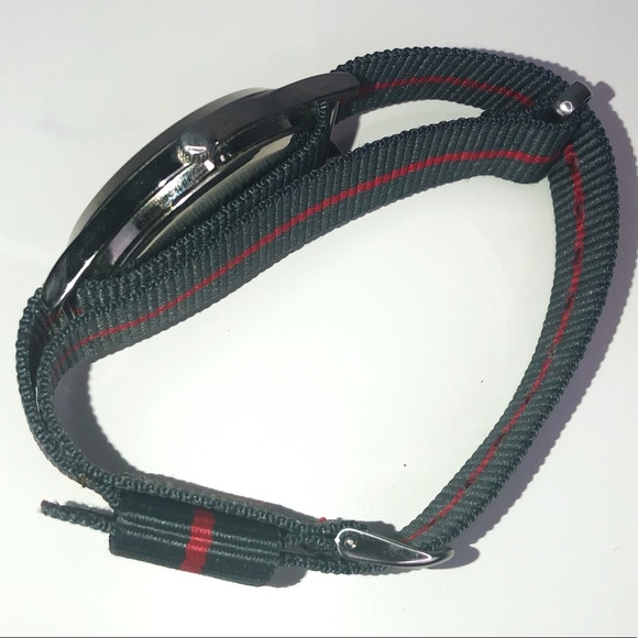 Red M&M Watch - Rare Vintage Unique - Picture 5 of 5